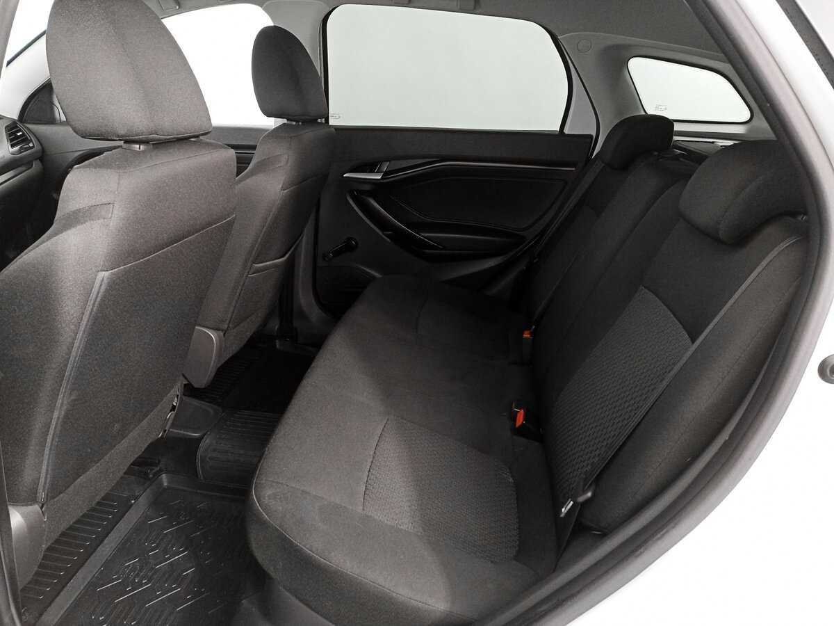 Lada (ВАЗ) Vesta б/у, 2019, Механическая. Фото: #11