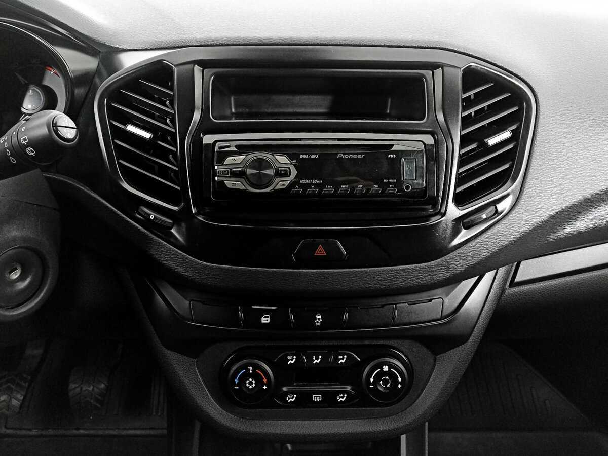 Lada (ВАЗ) Vesta б/у, 2019, Механическая. Фото: #14