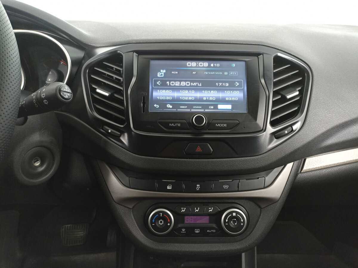 Lada (ВАЗ) Vesta б/у, 2019, Роботизированная. Фото: #14