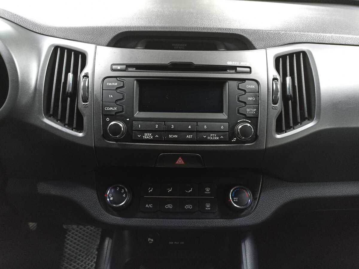 Kia Sportage б/у, 2013, Механическая. Фото: #14