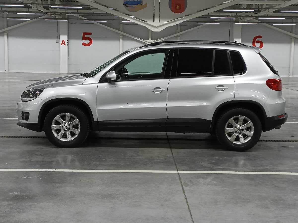 Volkswagen Tiguan б/у, 2012, Механическая. Фото: #7