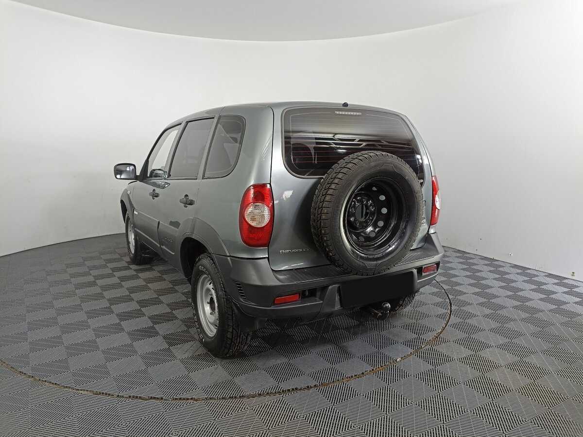 Chevrolet Niva б/у, 2014, Механическая. Фото: #6