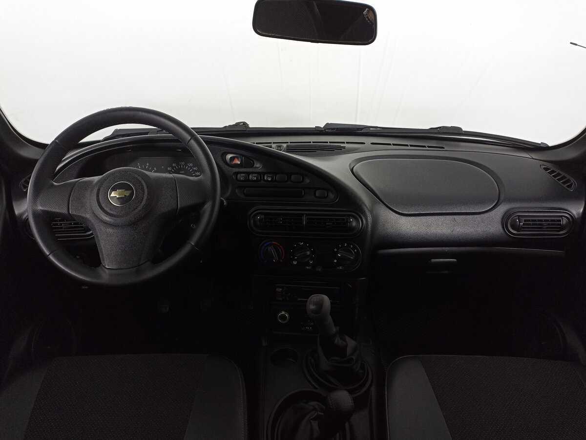 Chevrolet Niva б/у, 2014, Механическая. Фото: #13