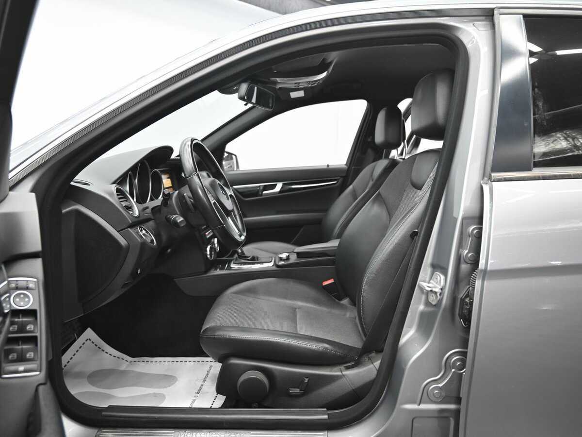 Mercedes-Benz C-Класс б/у, 2012, Автоматическая. Фото: #6