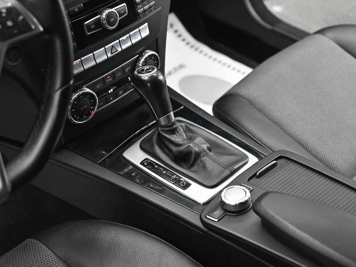 Mercedes-Benz C-Класс б/у, 2012, Автоматическая. Фото: #10