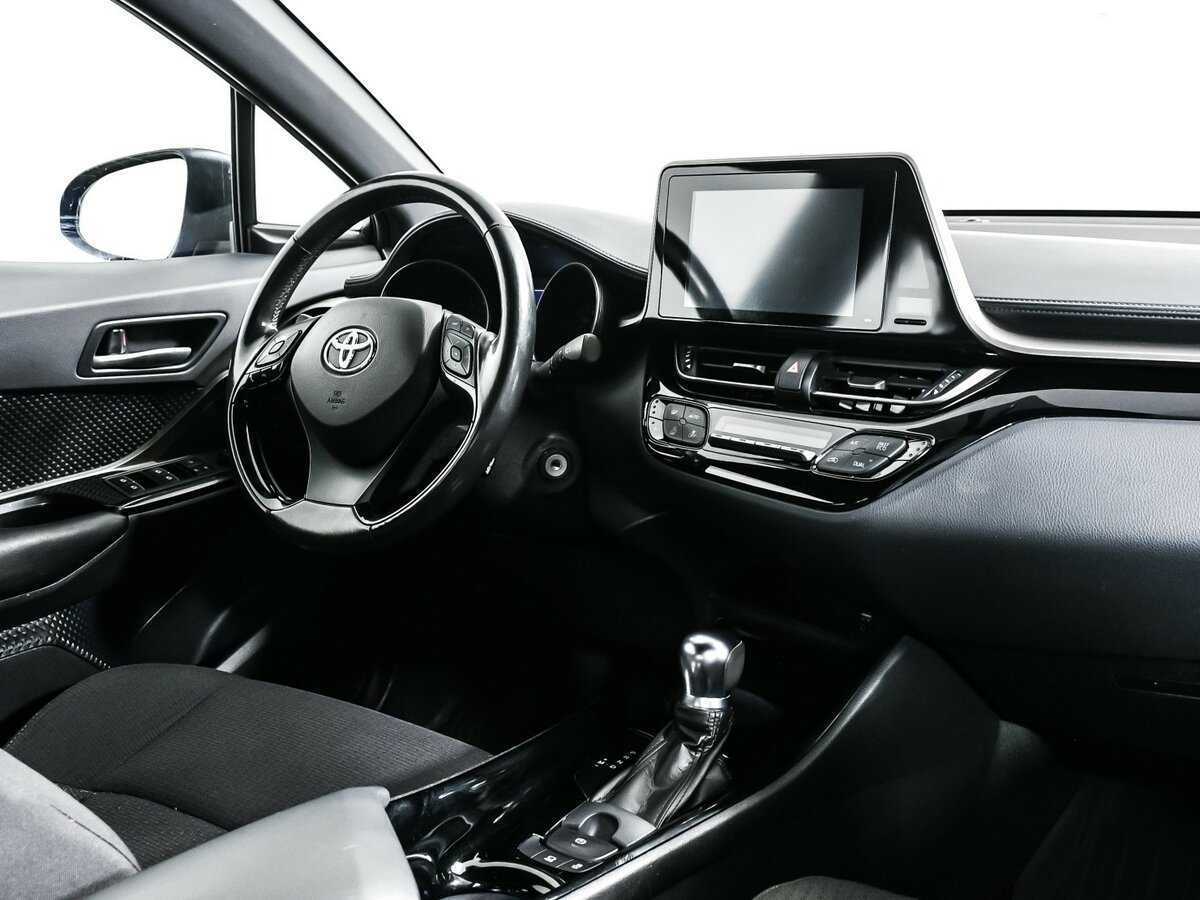 Toyota C-HR б/у, 2018, Вариатор. Фото: #8