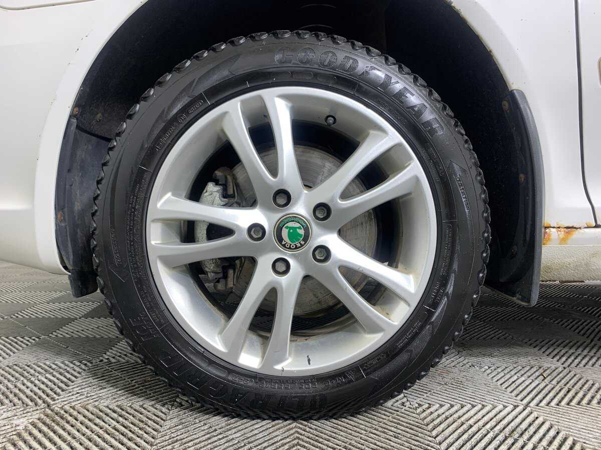 Skoda Octavia б/у, 2012, Автоматическая. Фото: #9