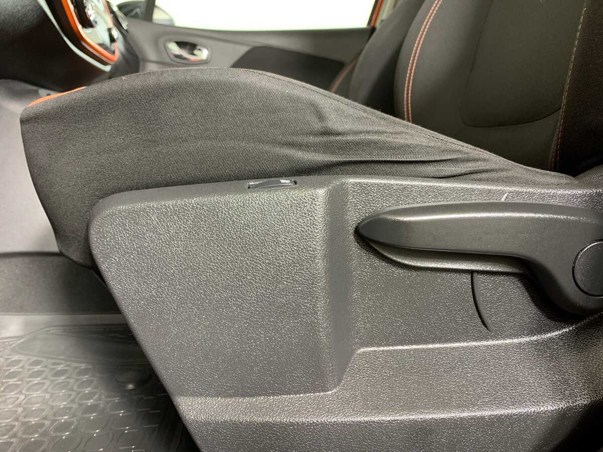 Renault Kaptur б/у, 2018, Автоматическая. Фото: #16