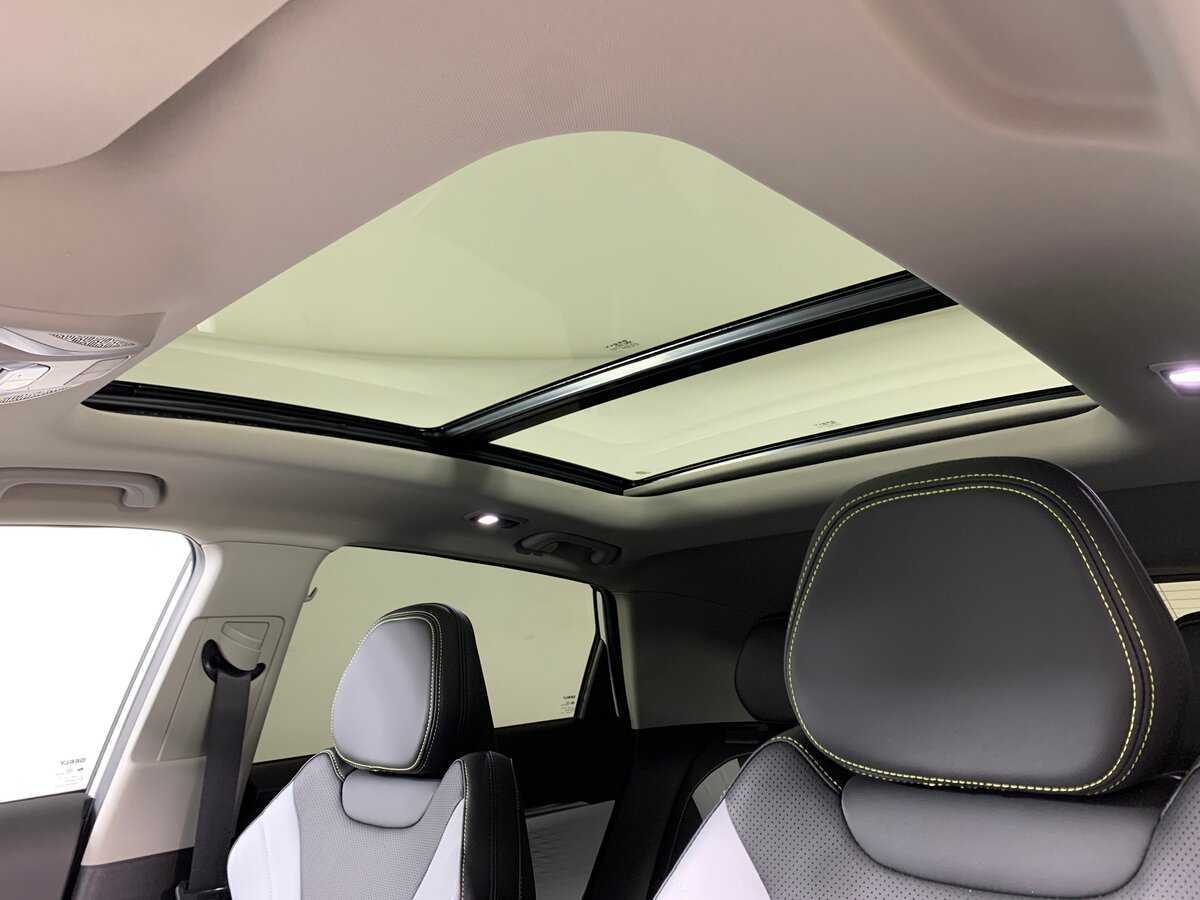 Geely Coolray б/у, 2023, Роботизированная. Фото: #18