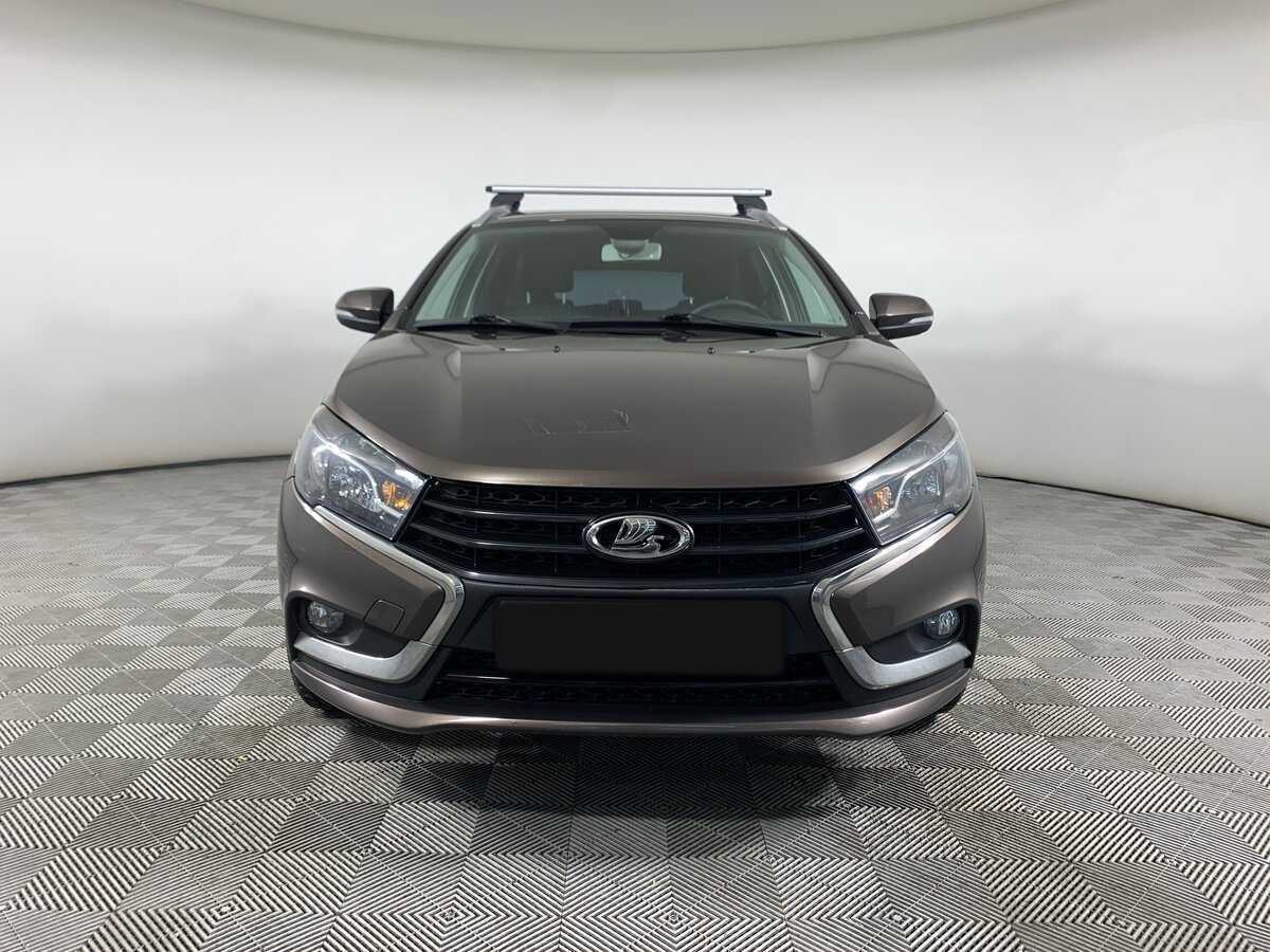 Lada (ВАЗ) Vesta б/у, 2019, Механическая. Фото: #1