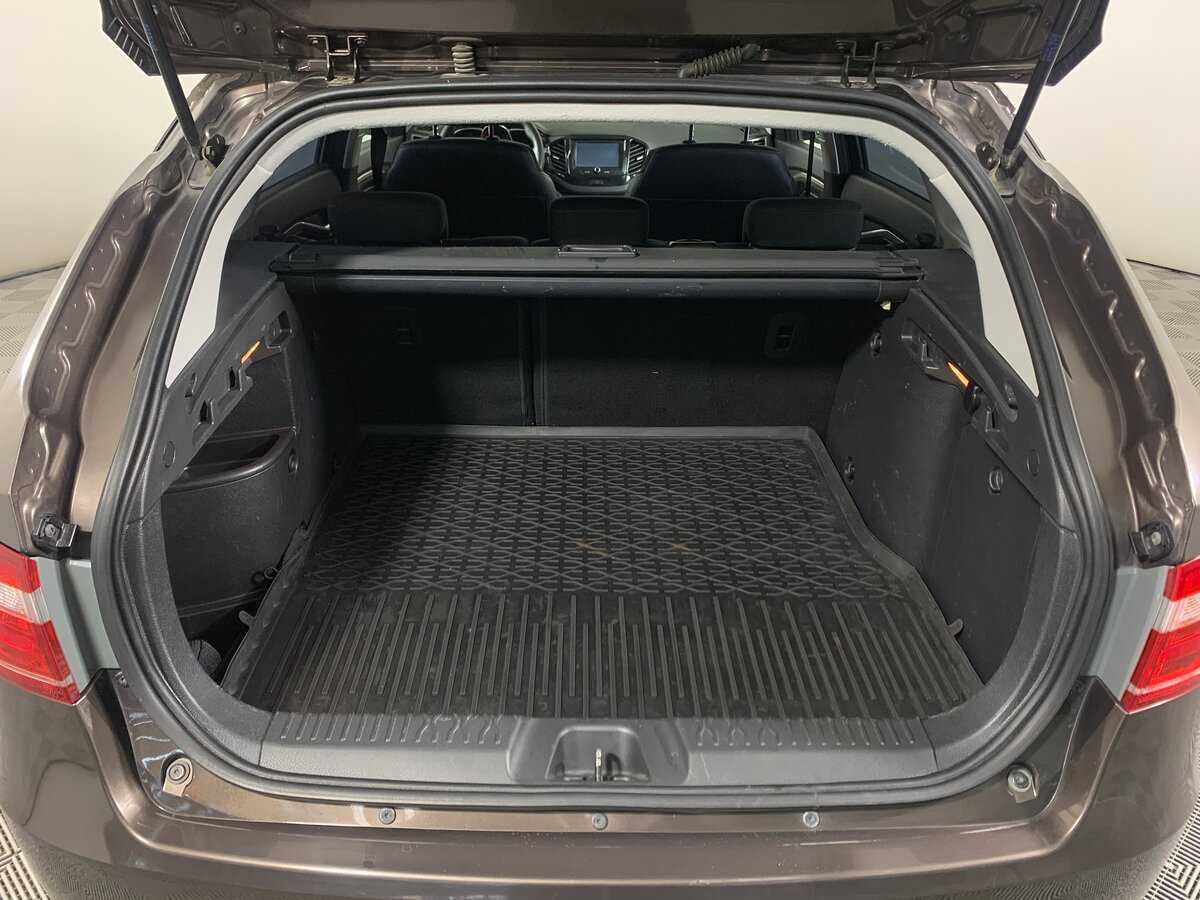 Lada (ВАЗ) Vesta б/у, 2019, Механическая. Фото: #19