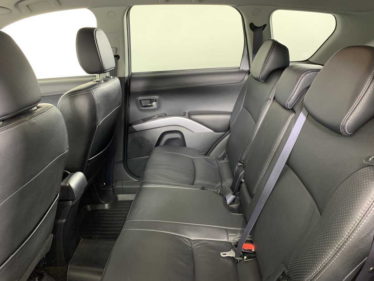 Mitsubishi Outlander б/у, 2012, Вариатор. Фото: #18