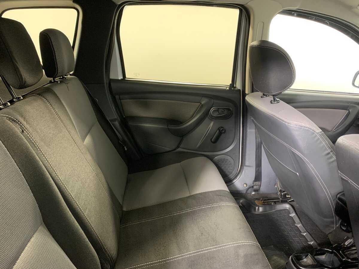 Renault Duster б/у, 2012, Механическая. Фото: #17