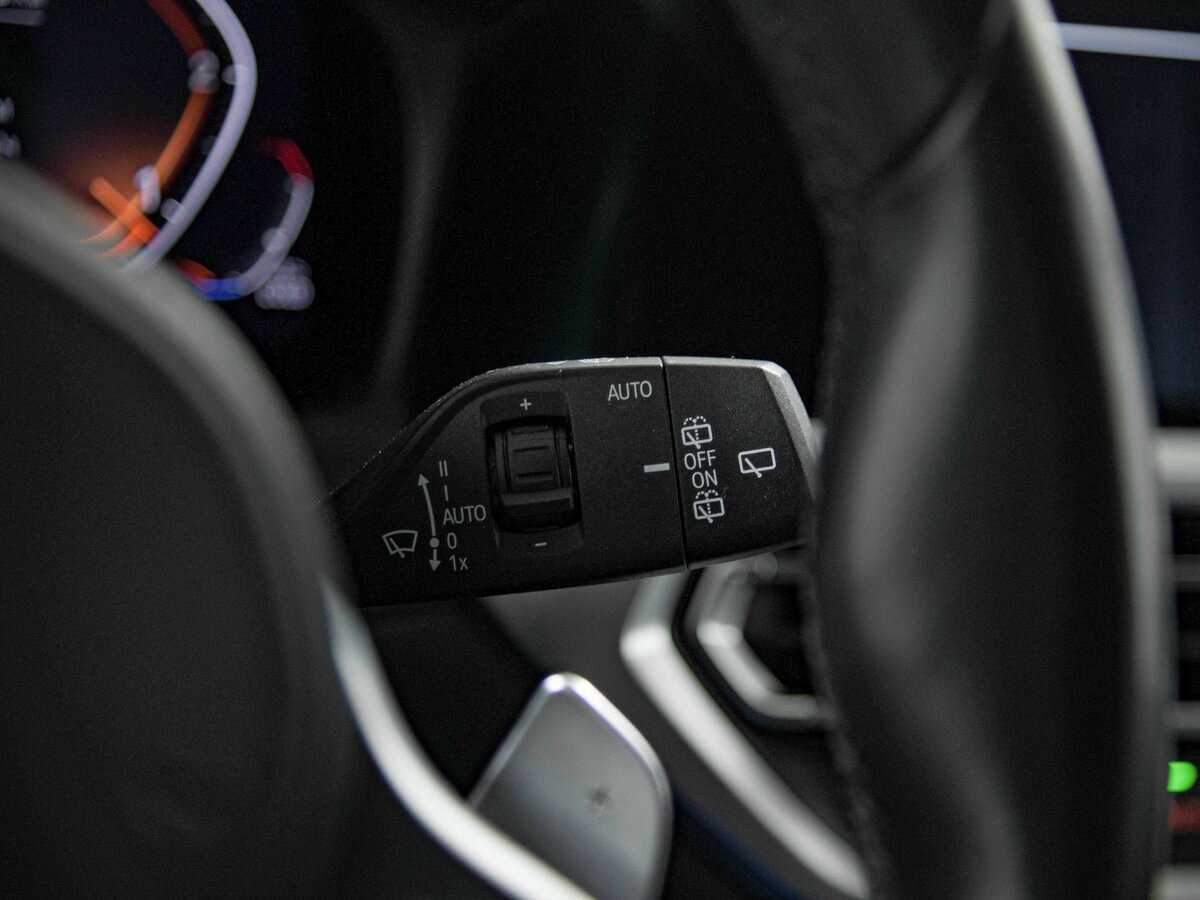 BMW 3 серии б/у, 2019, Автоматическая. Фото: #9