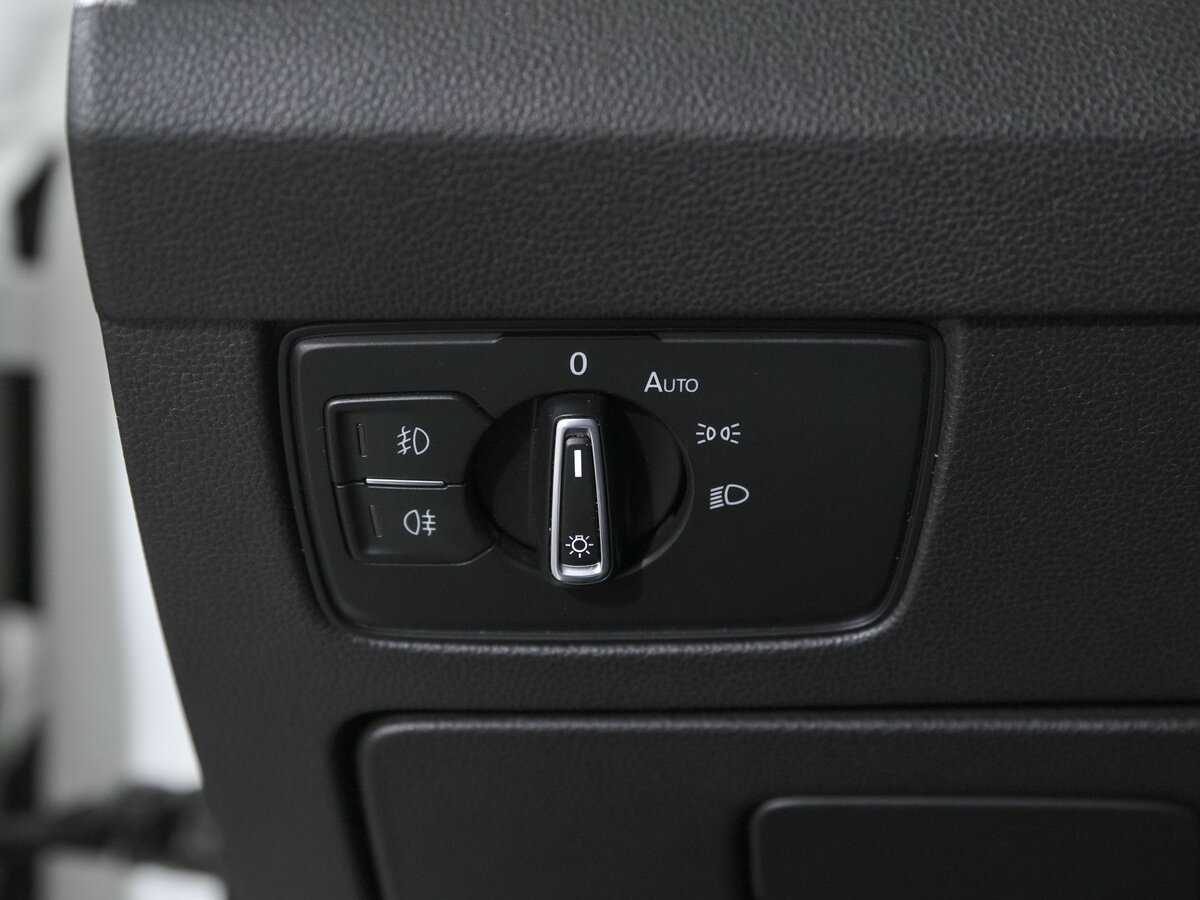 Volkswagen Passat б/у, 2015, Роботизированная. Фото: #12