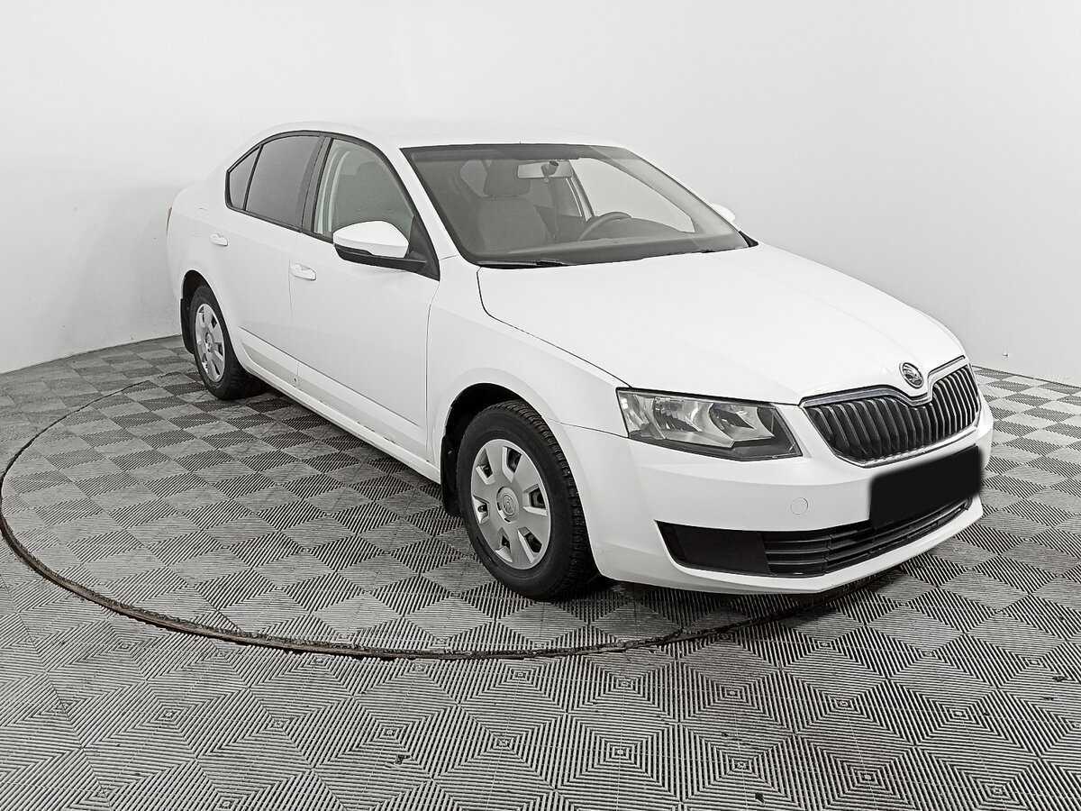 Skoda Octavia б/у, 2014, Механическая. Фото: #2