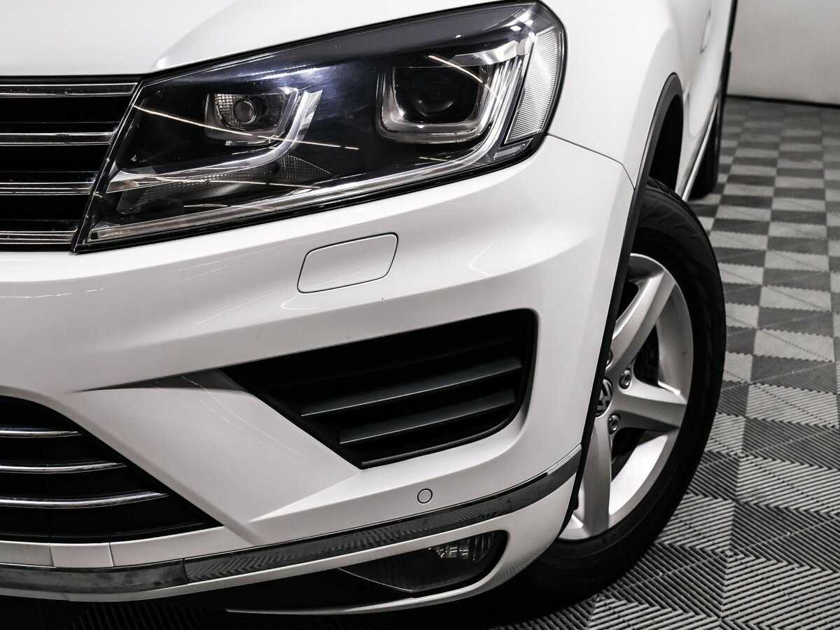Volkswagen Touareg б/у, 2016, Автоматическая. Фото: #14