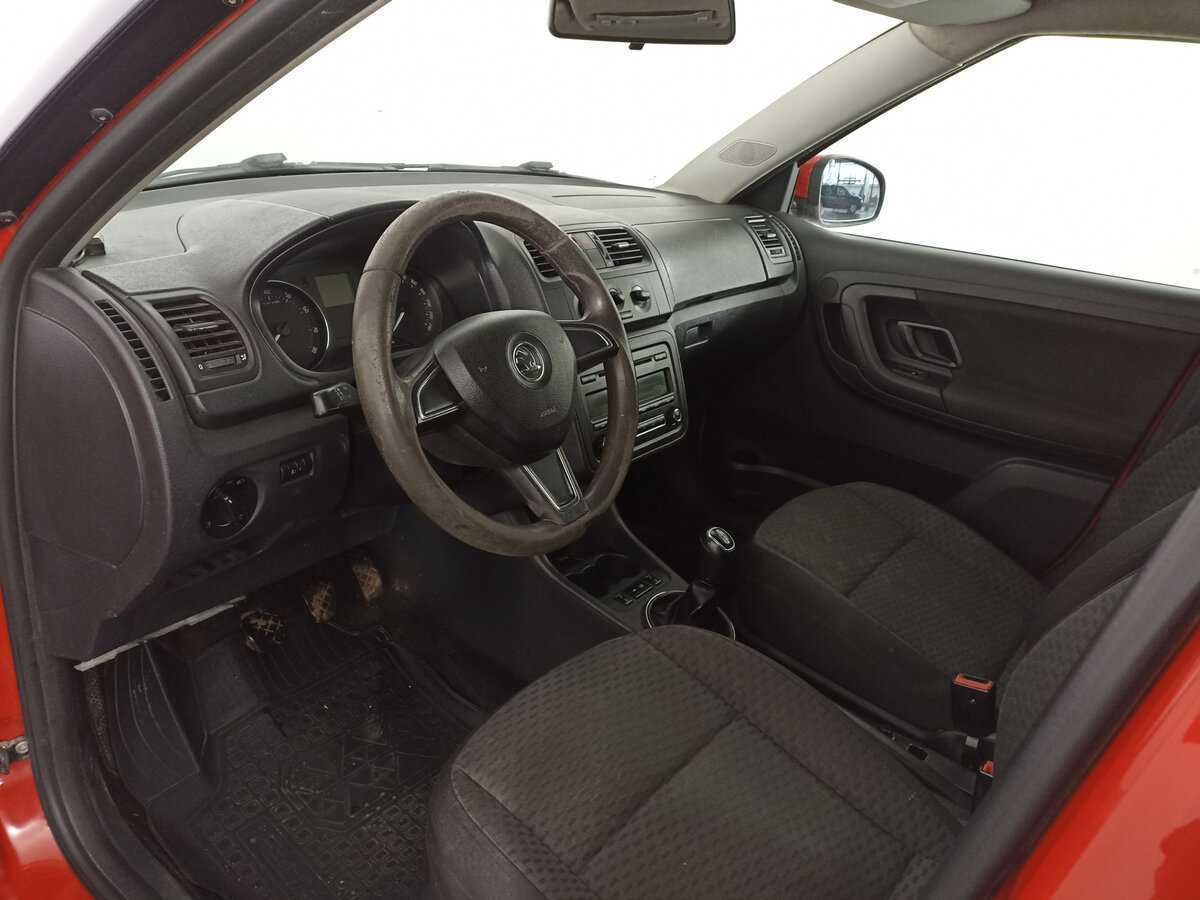 Skoda Fabia б/у, 2014, Механическая. Фото: #15