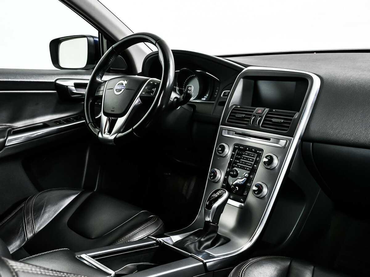 Volvo XC60 б/у, 2017, Автоматическая. Фото: #8