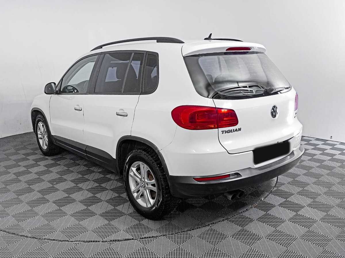 Volkswagen Tiguan б/у, 2013, Механическая. Фото: #6