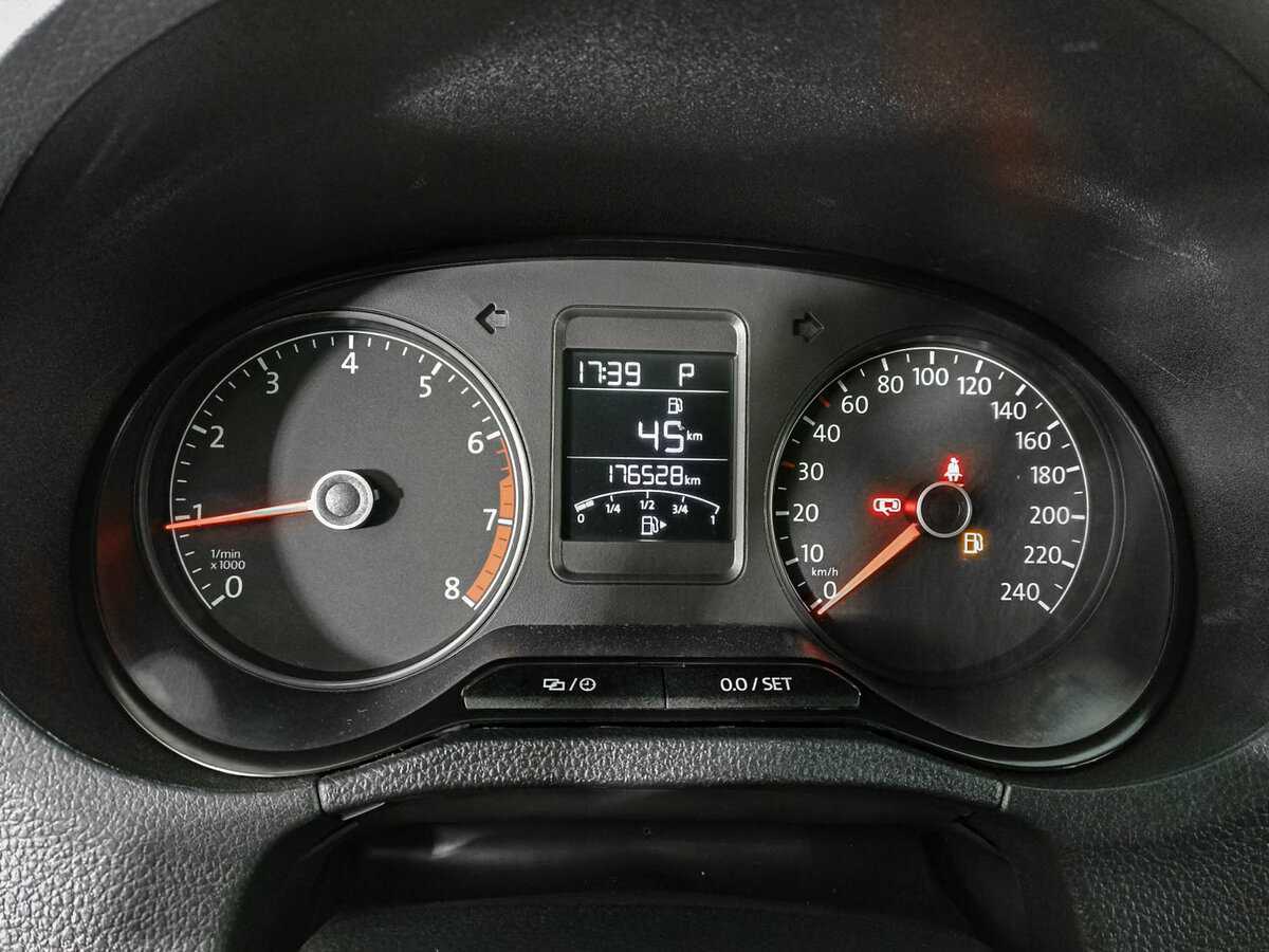 Фольксваген Поло б/у, 2016, Автоматическая. Фото: #12