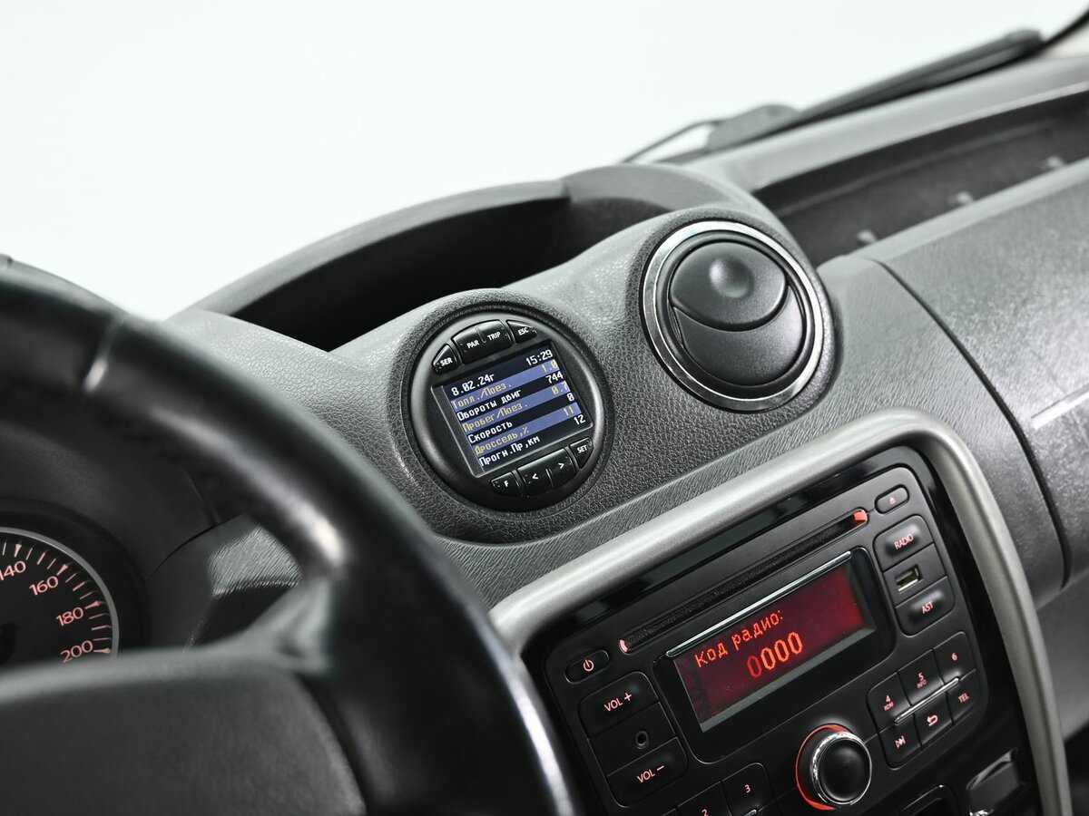 Renault Duster б/у, 2014, Механическая. Фото: #7