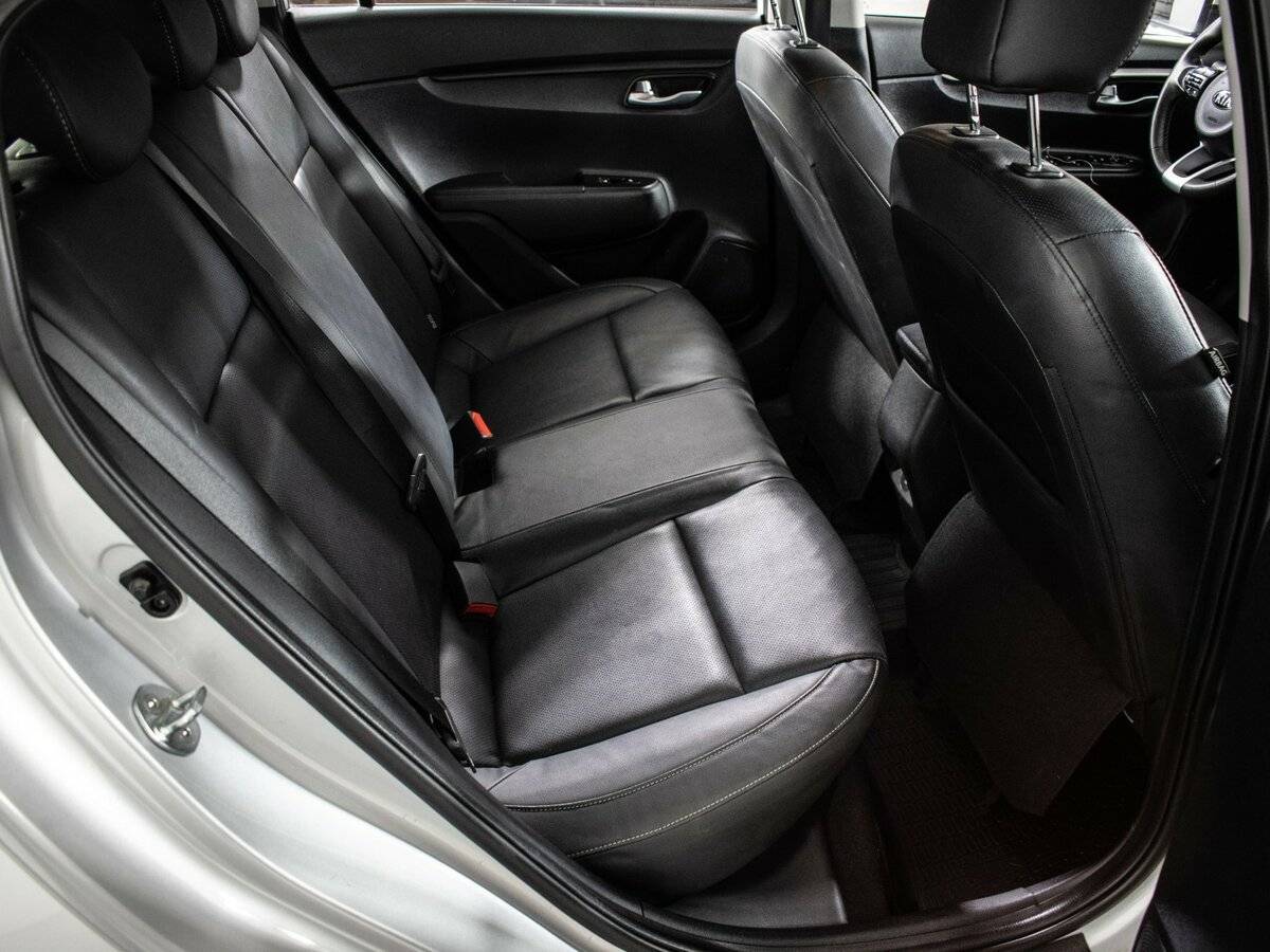 Kia Rio б/у, 2021, Автоматическая. Фото: #10