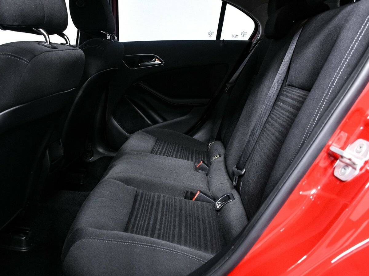 Mercedes-Benz A-Класс б/у, 2013, Роботизированная. Фото: #9