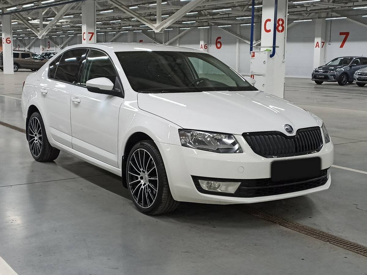 Skoda Octavia б/у, 2013, Механическая. Фото: #2