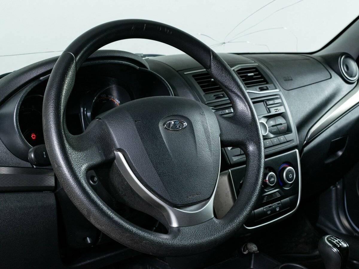 Лада (ВАЗ) Гранта б/у, 2018, Механическая. Фото: #10