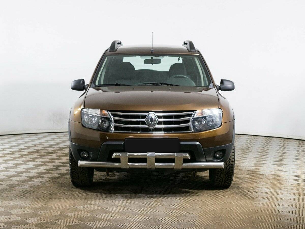 Renault Duster б/у, 2014, Механическая. Фото: #1