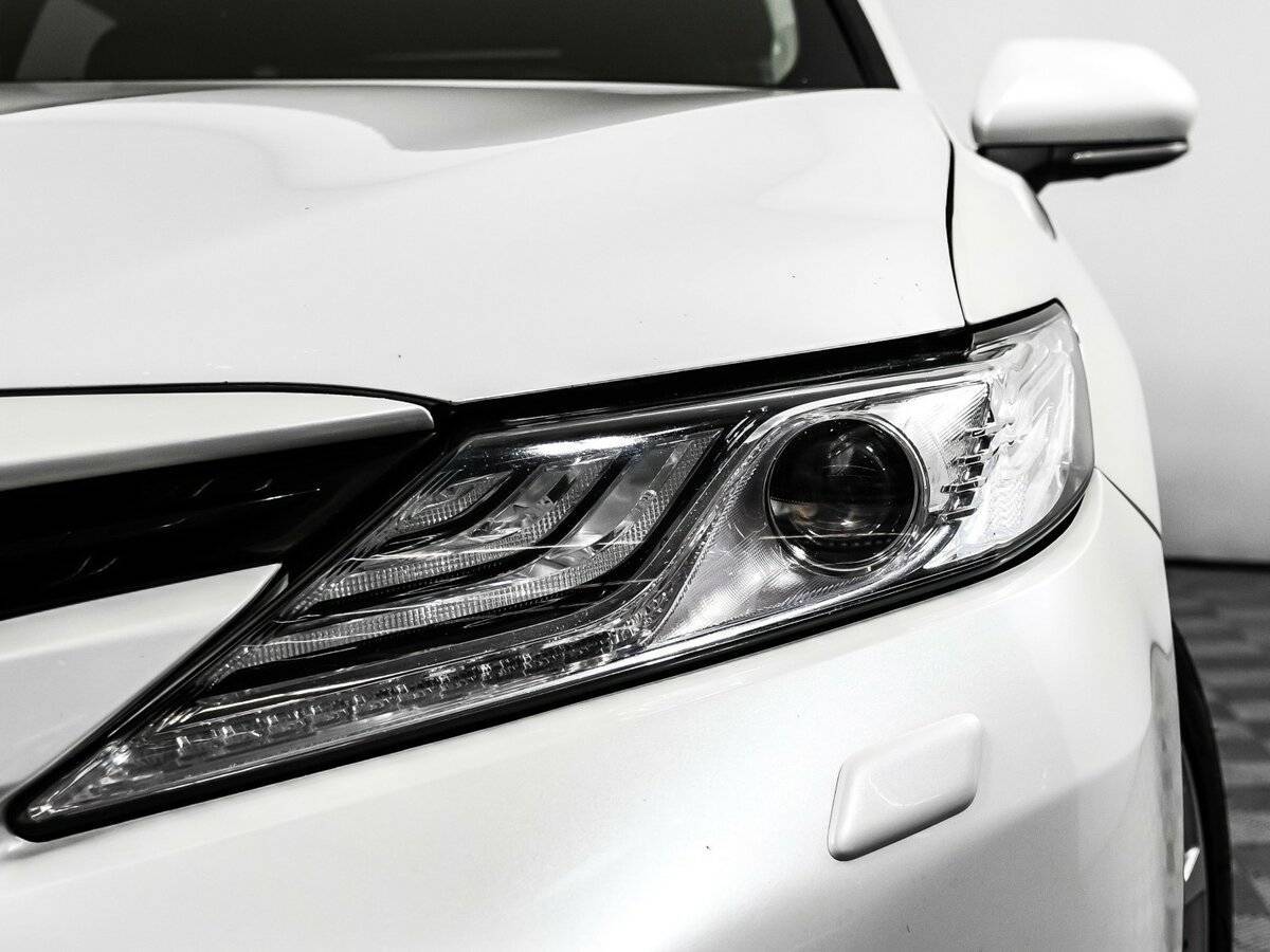 Toyota Camry б/у, 2019, Автоматическая. Фото: #13