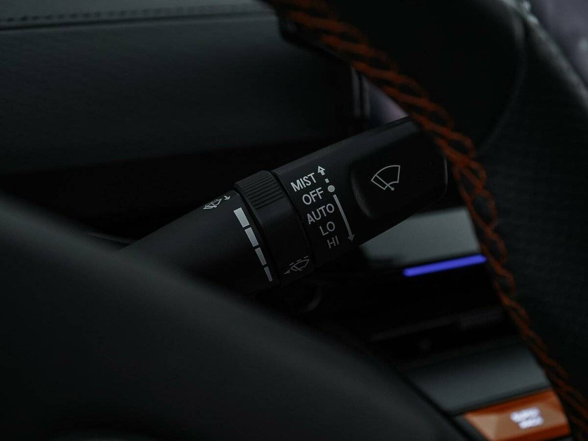 Changan UNI-V б/у, 2023, Роботизированная. Фото: #19