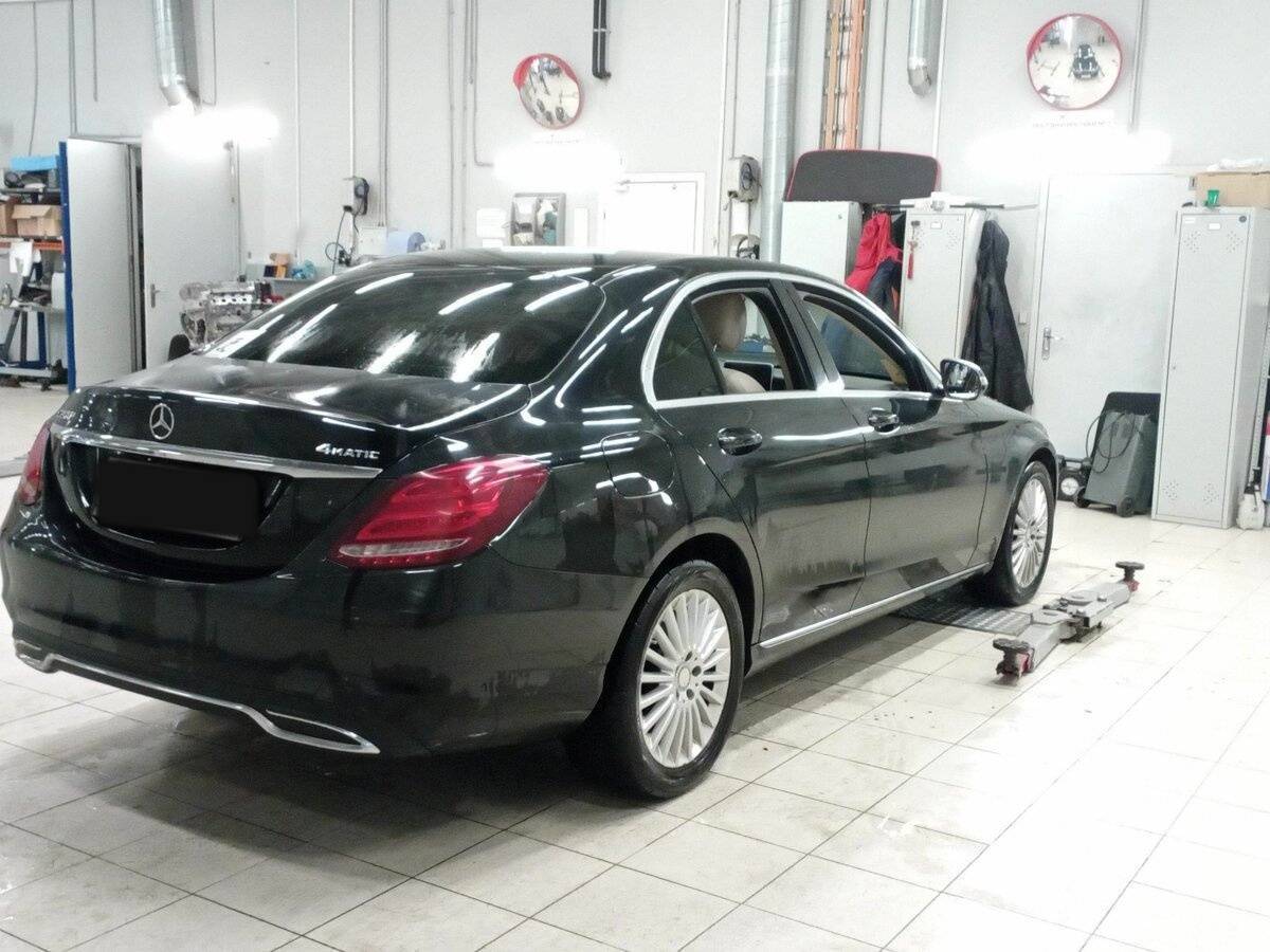 Mercedes-Benz C-Класс б/у, 2016, Автоматическая. Фото: #2