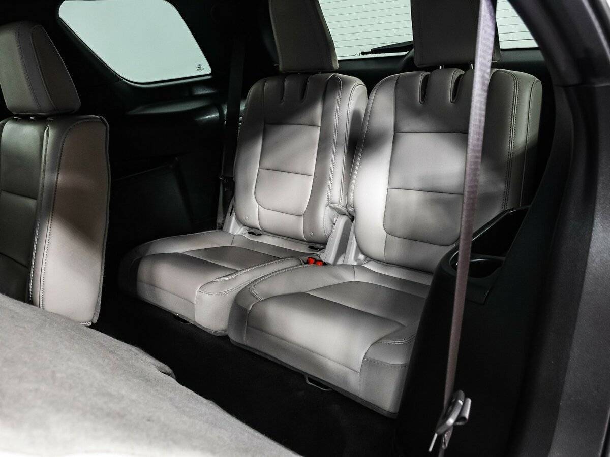 Ford Explorer б/у, 2012, Автоматическая. Фото: #13