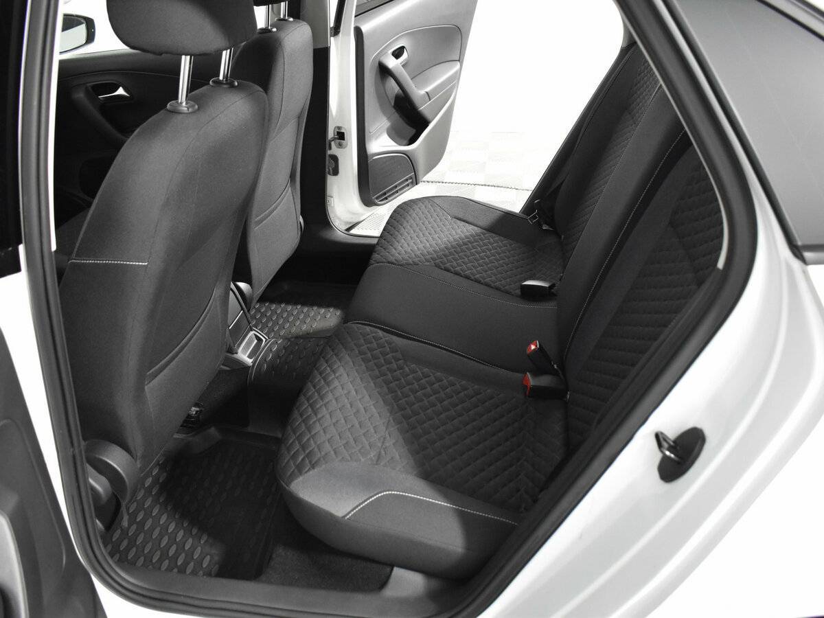 Volkswagen Polo б/у, 2019, Автоматическая. Фото: #11