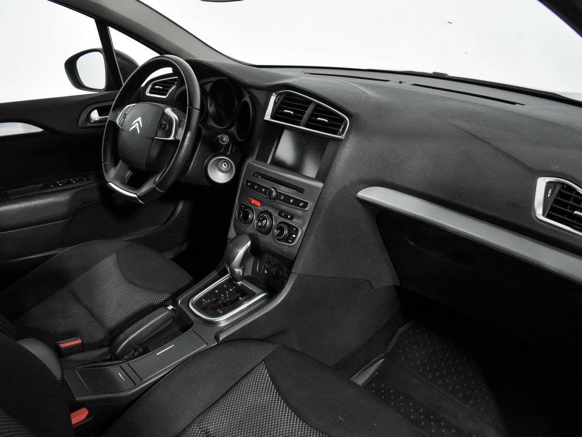 Citroen C4 б/у, 2016, Автоматическая. Фото: #11