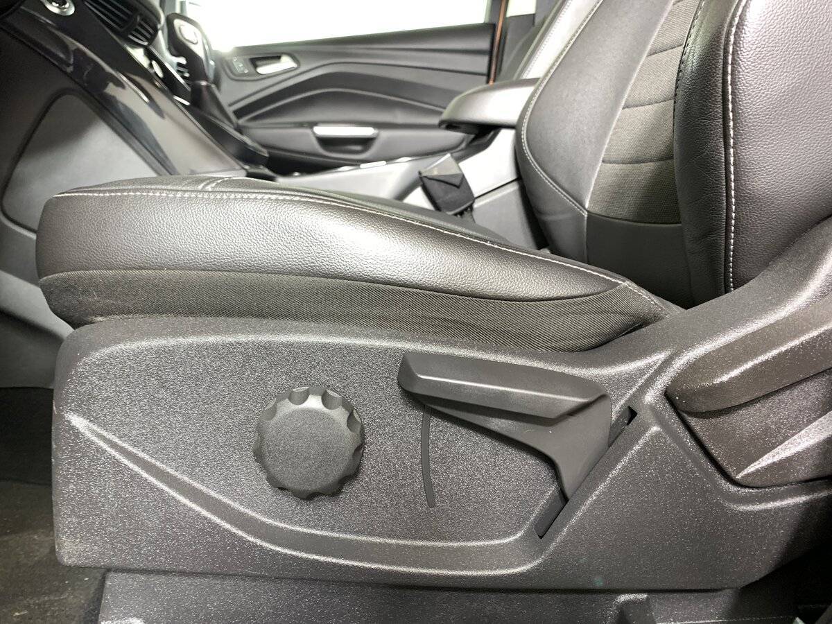 Ford Kuga б/у, 2014, Автоматическая. Фото: #15