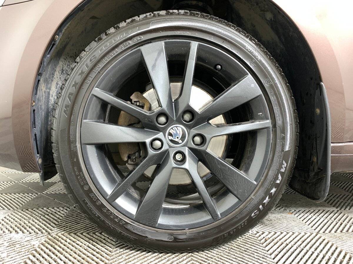 Skoda Octavia б/у, 2018, Роботизированная. Фото: #9