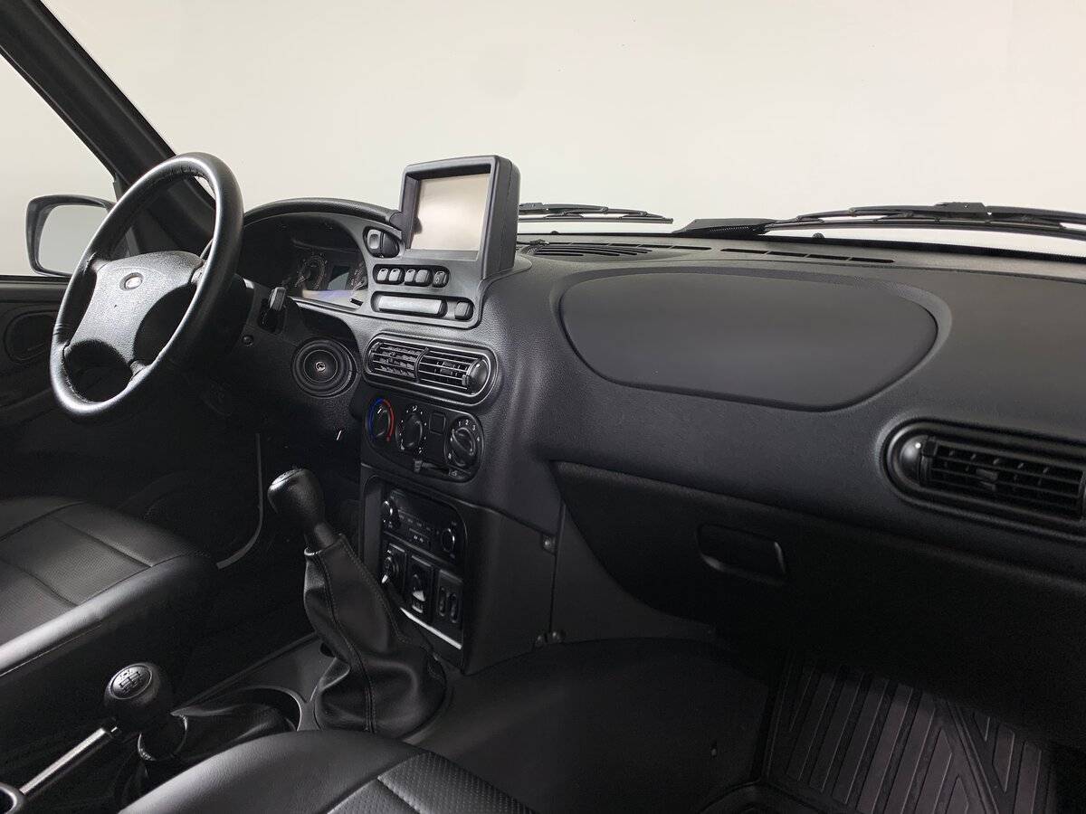 Lada (ВАЗ) Niva б/у, 2024, Механическая. Фото: #13