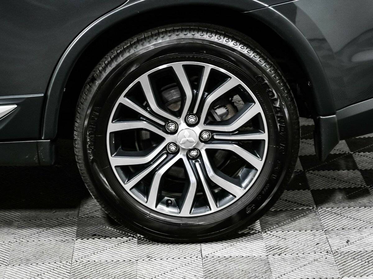 Митсубиши Оутлэндер б/у, 2018, Вариатор. Фото: #13