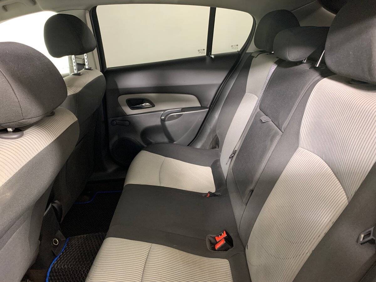 Chevrolet Cruze б/у, 2012, Механическая. Фото: #17