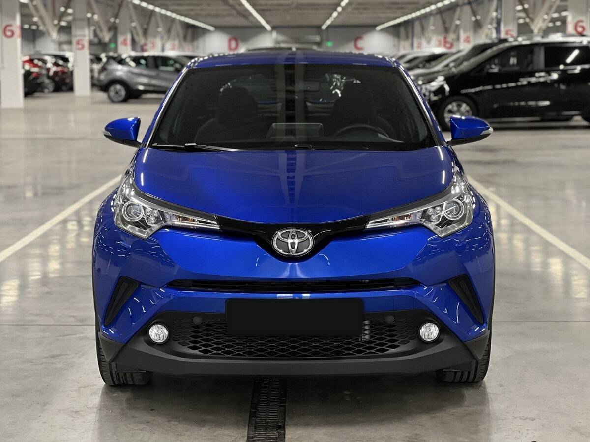Toyota C-HR б/у, 2019, Вариатор. Фото: #1