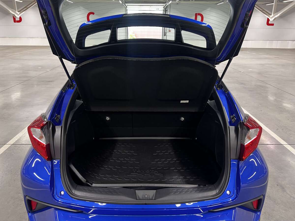 Toyota C-HR б/у, 2019, Вариатор. Фото: #9