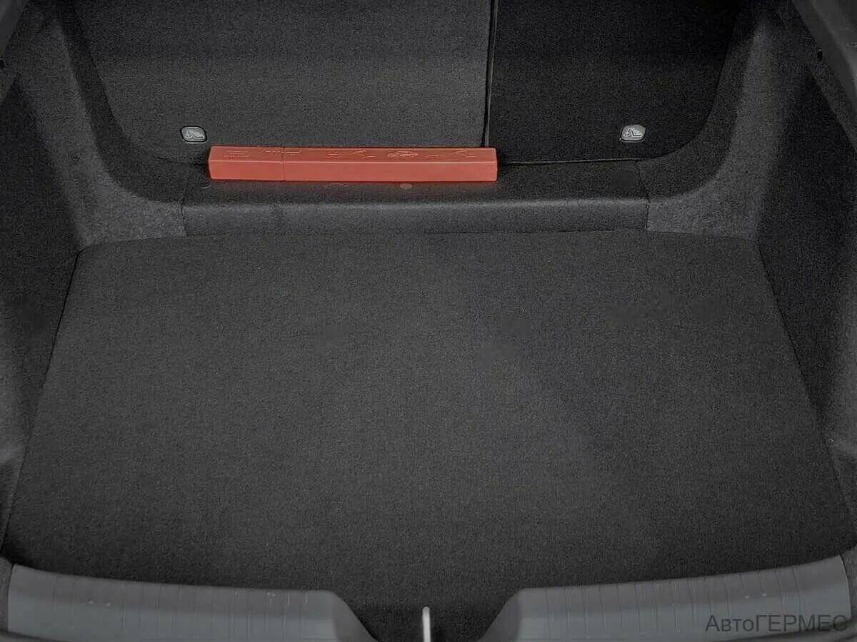 Changan UNI-V б/у, 2023, Роботизированная. Фото: #12