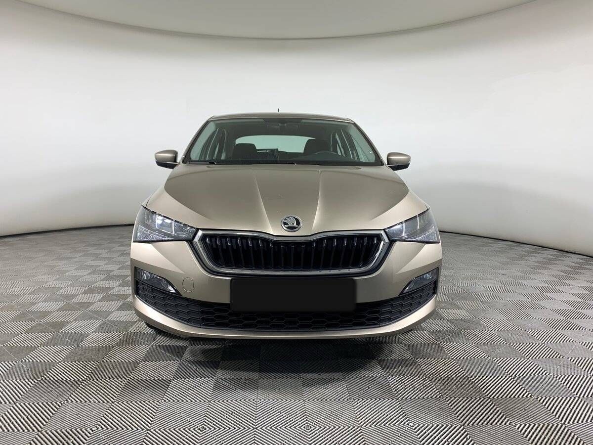 Skoda Rapid б/у, 2020, Автоматическая. Фото: #1