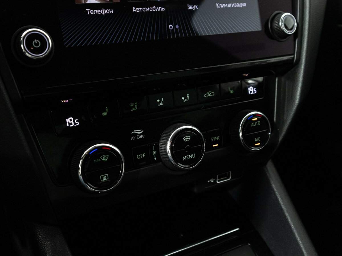 Шкода Октавия б/у, 2018, Роботизированная. Фото: #17