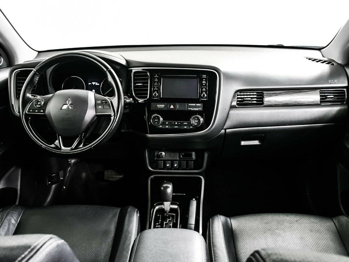 Митсубиши Оутлэндер б/у, 2017, Вариатор. Фото: #10