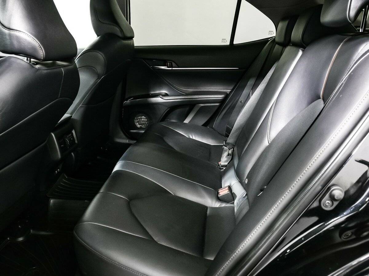 Toyota Camry б/у, 2019, Автоматическая. Фото: #11