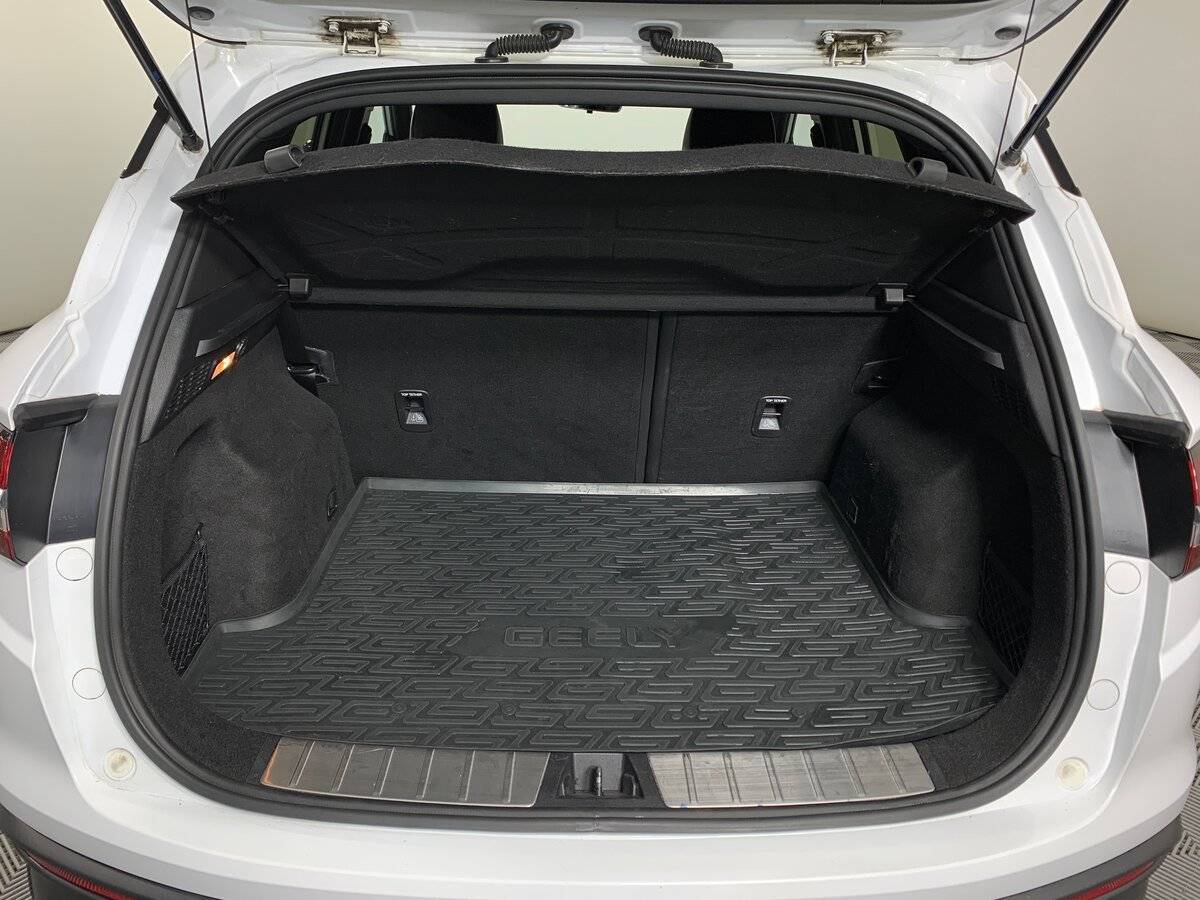Geely Coolray б/у, 2020, Роботизированная. Фото: #19
